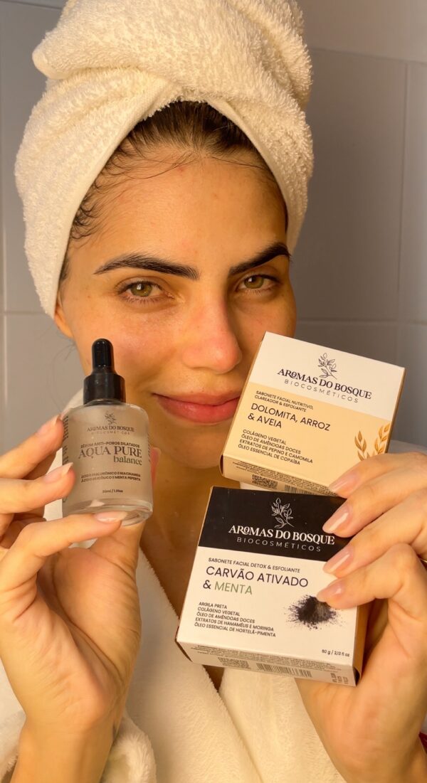 Kit skincare natural facial com sérum hidratante e sabonetes faciais naturais